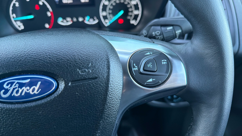 Ford Transit Connect 250 L2 Diesel 1.5 EcoBlue 100ps Limited Van